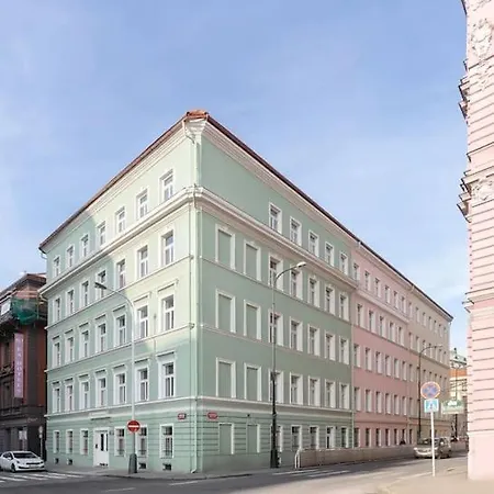 Old Town Апартаменты Прага